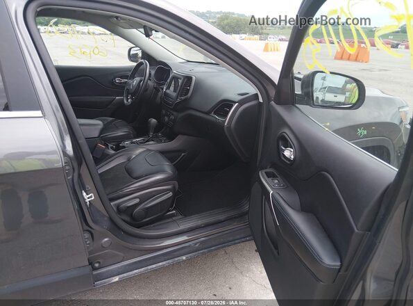 1C4PJMLB8MD117999 2021 JEEP CHEROKEE Gray წინა სალონის ხედი