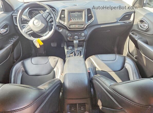 1C4PJMLB9KD329159 2019 JEEP CHEROKEE Silver Vista del salpicadero