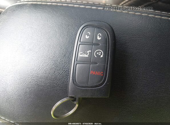 1C4PJMLB9KD455361 2019 JEEP CHEROKEE Blue Вид панелі приладів