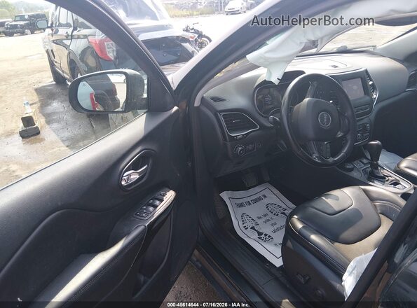 1C4PJMLB9KD472810 2019 JEEP CHEROKEE Черный Вид панели приборов