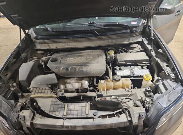 1C4PJMLBXKD124403 2019 JEEP CHEROKEE Gray Widok komory silnika