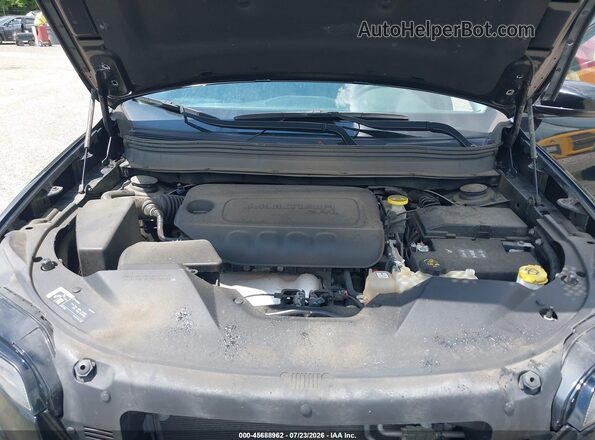 1C4PJMLBXKD371839 2019 JEEP CHEROKEE Black Rear view