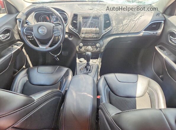 1C4PJMLN2KD167840 2019 JEEP CHEROKEE Red Вид панелі приладів
