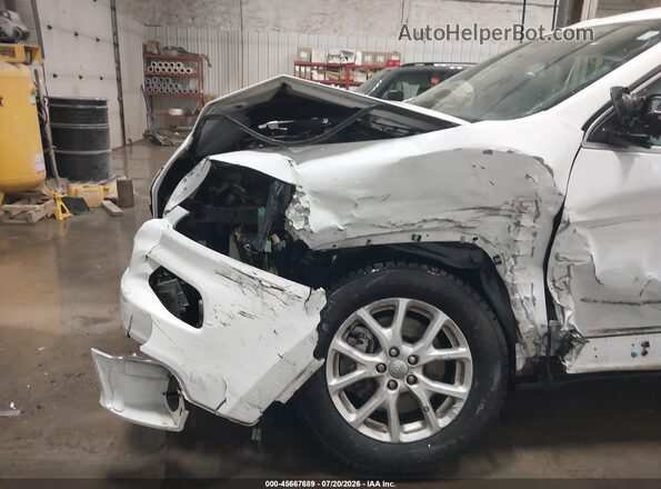 1C4PJMLX0JD546013 2018 JEEP CHEROKEE White Front view