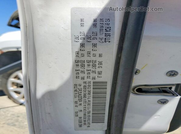 1C4PJMLX0JD575074 2018 JEEP CHEROKEE White VIN კოდის სტიკერის ხედი