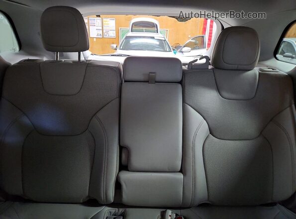 1C4PJMLX0LD631145 2020 JEEP CHEROKEE Burgundy Вид задніх сидінь