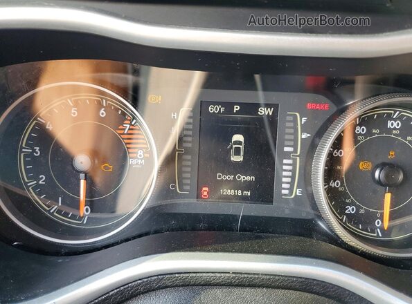 1C4PJMLX1JD576069 2018 JEEP CHEROKEE Gray ხელსაწყოთა პანელის ხედი