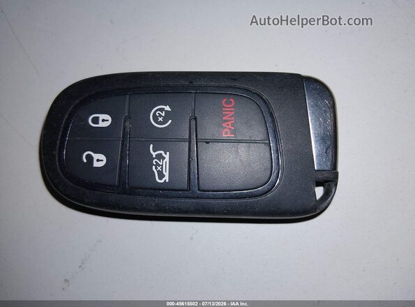 1C4PJMLX1KD101555 2019 JEEP CHEROKEE Silver Vista del salpicadero