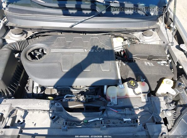 1C4PJMLX1LD636595 2020 JEEP CHEROKEE Silver Rear view