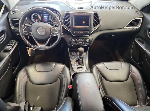 1C4PJMLX2KD231909 2019 JEEP CHEROKEE White Dashboard view