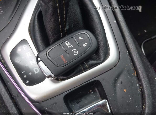 1C4PJMLX3JD534678 2018 JEEP CHEROKEE Gray Вид панелі приладів