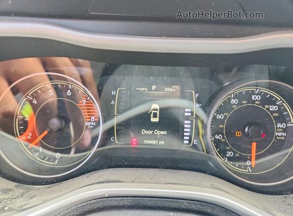 1C4PJMLX5JD607498 2018 JEEP CHEROKEE Gray Вид щитка приладів