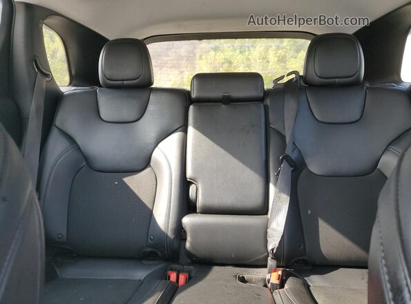 1C4PJMLX5KD446376 2019 JEEP CHEROKEE Silver Вид задніх сидінь