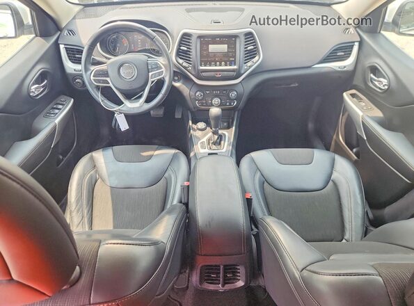 1C4PJMLX7JD506205 2018 JEEP CHEROKEE White წინა პანელის ხედი