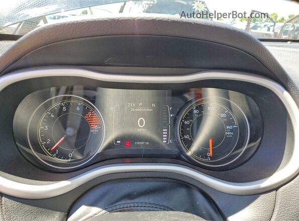 1C4PJMLX8JD548771 2018 JEEP CHEROKEE Черный Вид щитка приборов