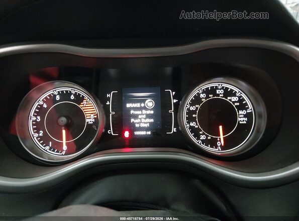 1C4PJMLX8JD602487 2018 JEEP CHEROKEE Black Հետևի նստատեղերի տեսք