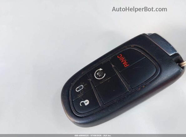 1C4PJMLXXJD517408 2018 JEEP CHEROKEE Black Dashboard view