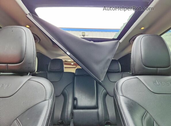 1C4PJMMB0PD100794 2023 JEEP CHEROKEE Gray Հետևի նստատեղերի տեսք