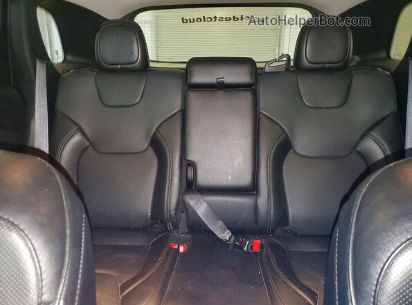 1C4PJMMB1PD114753 2023 JEEP CHEROKEE White Rear seats view