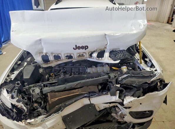 1C4PJMMB1PD115109 2023 JEEP CHEROKEE White Շարժիչի բաժամունքի տեսք