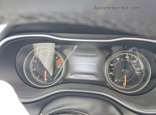 1C4PJMMB2PD112252 2023 JEEP CHEROKEE Gray Вид щитка приладів