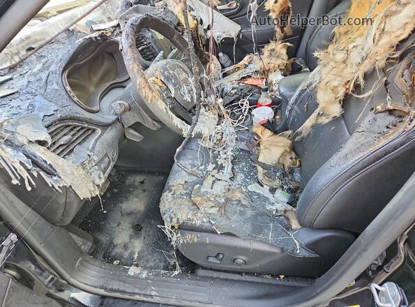 1C4PJMMB5PD108308 2023 JEEP CHEROKEE Black Front interior view