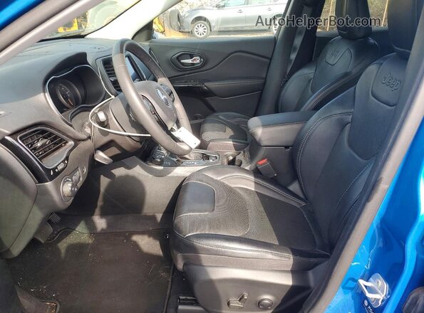 1C4PJMMB8PD102826 2023 JEEP CHEROKEE Blue Front interior view