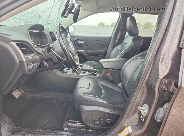 1C4PJMMX2MD163368 2021 JEEP CHEROKEE Gray Front interior view