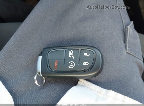 1C4PJMMX6MD100581 2021 JEEP CHEROKEE Черный Вид панели приборов