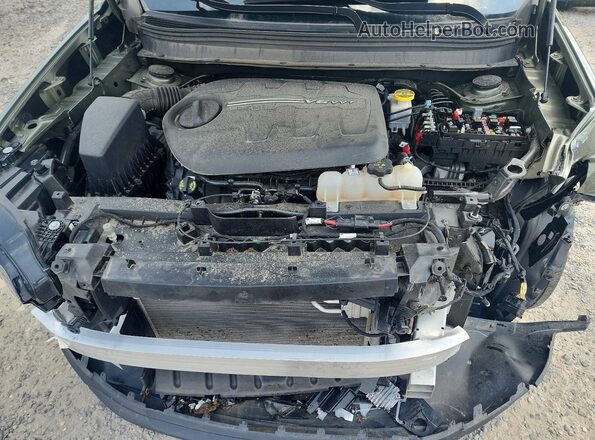 1C4PJMMX6MD223894 2021 JEEP CHEROKEE Green Rear interior view