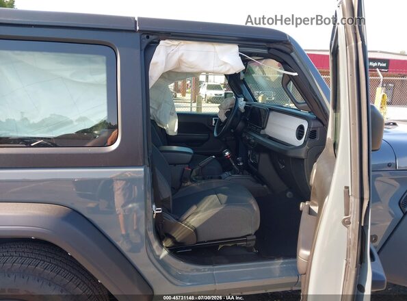 1C4PJXAG0RW271196 2024 JEEP WRANGLER Gray Front interior view