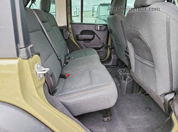 1C4PJXDG2SW581044 2025 JEEP WRANGLER Tan უკანა სავარძლების ხედი