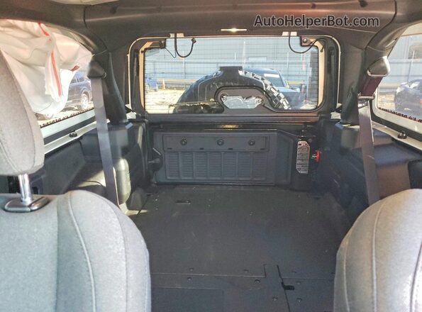 1C4PJXDG3SW518714 2025 JEEP WRANGLER Black უკანა სავარძლების ხედი