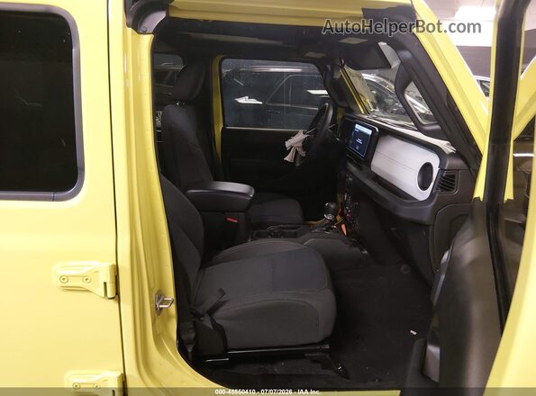 1C4PJXDG8RW287321 2024 JEEP WRANGLER Yellow Вид салону спереду