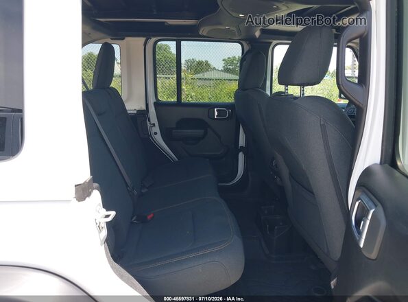 1C4PJXDG9RW246549 2024 JEEP WRANGLER White VIN კოდის სტიკერის ხედი