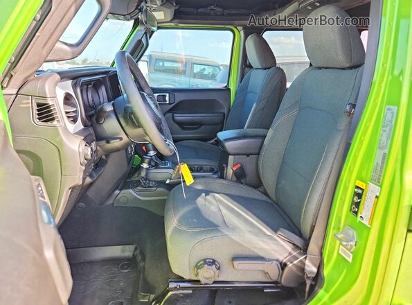 1C4PJXDG9SW536585 2025 JEEP WRANGLER Зеленый Вид салона спереди