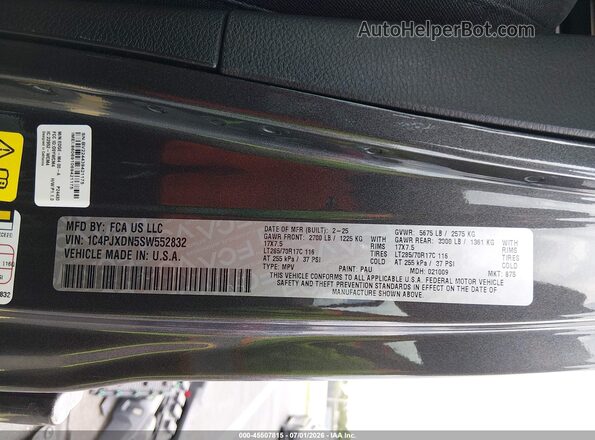 1C4PJXDN5SW552832 2025 JEEP WRANGLER Gray Engine compartment view