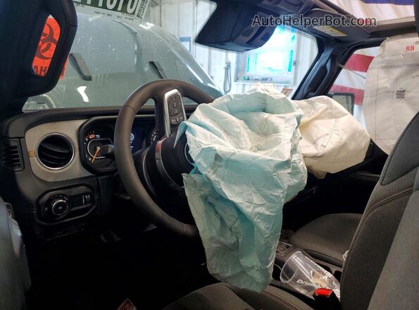 1C4PJXEG7TW254249 2026 JEEP WRANGLER Gray წინა პანელის ხედი