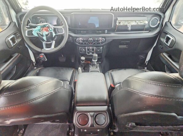 1C4PJXEG8RW267438 2024 JEEP WRANGLER White Dashboard view