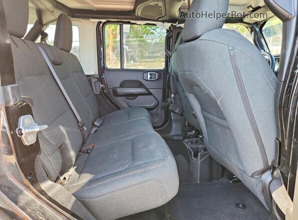 1C4PJXEN5SW644182 2025 JEEP WRANGLER Black Вид задньої частини салону
