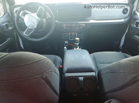 1C4PJXEN5TW194633 2026 JEEP WRANGLER White Dashboard view