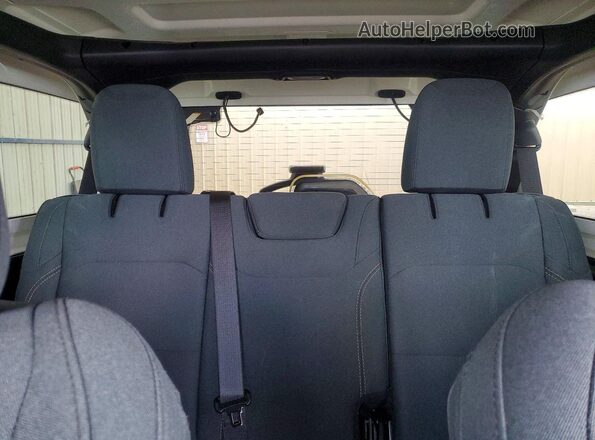 1C4PJXEN7TW263306 2026 JEEP WRANGLER Gray Հետևի նստատեղերի տեսք