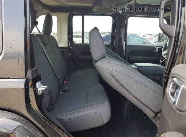 1C4PJXENXTW194384 2026 JEEP WRANGLER Черный Вид задней части салона