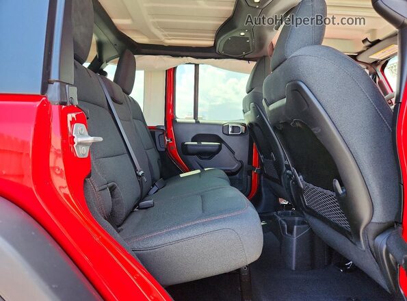 1C4PJXFG9TW244255 2026 JEEP WRANGLER Красный Вид задней части салона