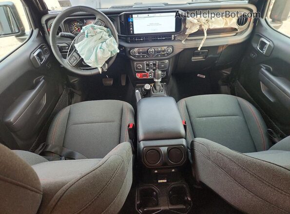 1C4PJXFGXTW268421 2026 JEEP WRANGLER Black Vista del salpicadero