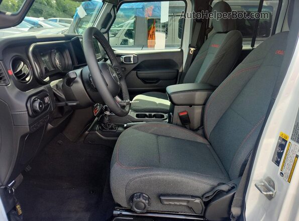 1C4PJXFN0TW283525 2026 JEEP WRANGLER White წინა სალონის ხედი