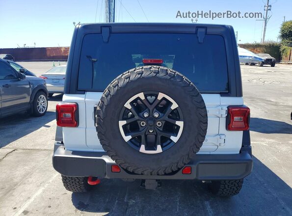1C4PJXFN2TW263549 2026 JEEP WRANGLER White Вид ззаду