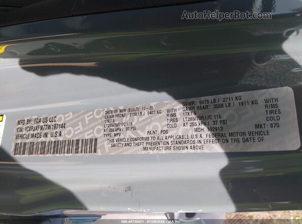 1C4PJXFN7TW197144 2026 JEEP WRANGLER Gray Vista del compartimento del motor