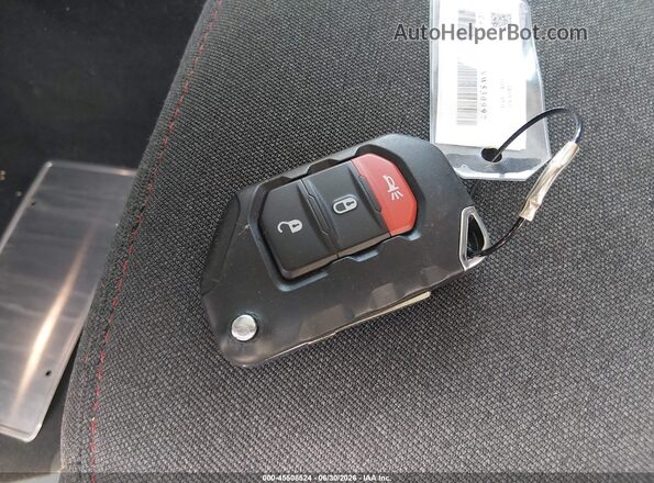 1C4PJXFN8SW530997 2025 JEEP WRANGLER Gray Առջևի վահանակի տեսք