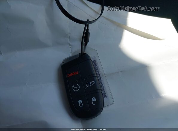 1C4RDHDG5TC175252 2026 DODGE DURANGO White Вид панелі приладів